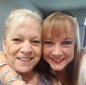 Meet your Posher, Tina